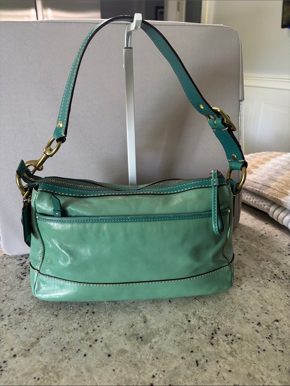 Coach Vintage Teal Leather Shoulder Bag with Front Pockets - Picture 2 of 15